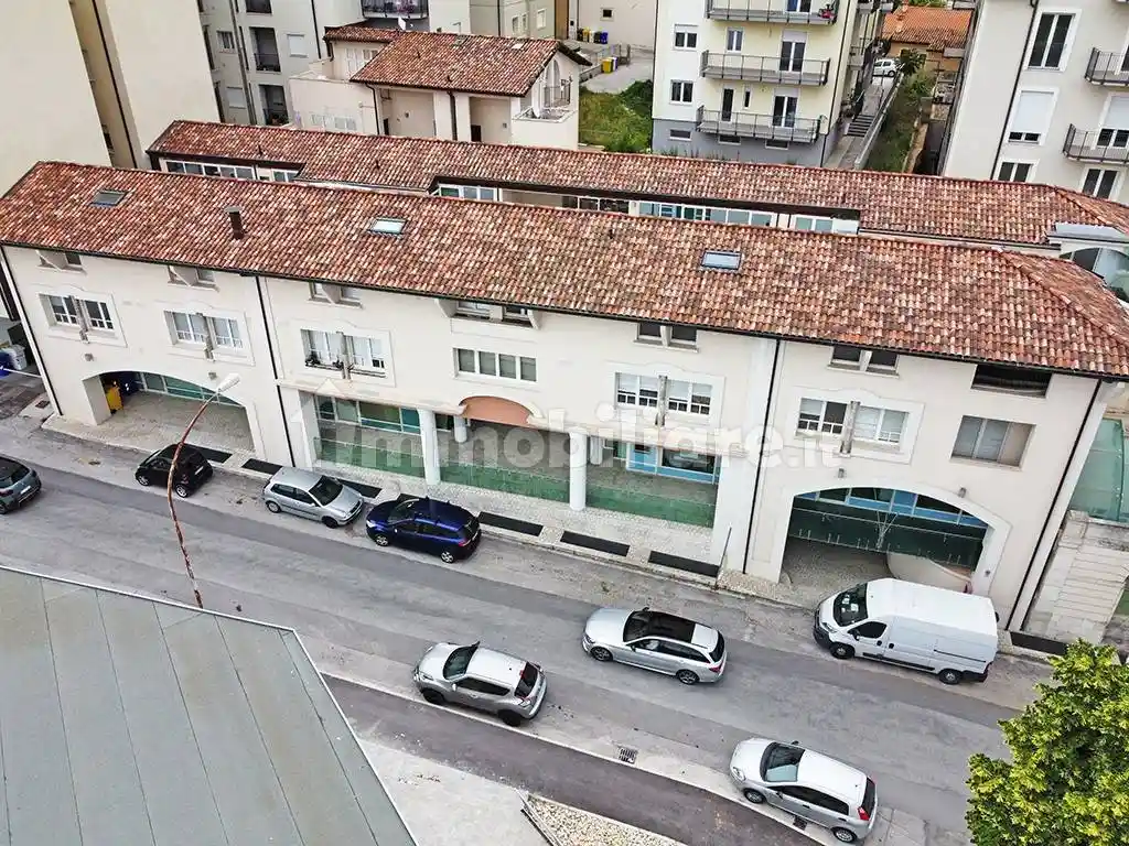 Trilocale viale Nicolò Persichetti, Duomo - Fontana Luminosa, L'Aquila - foto 3