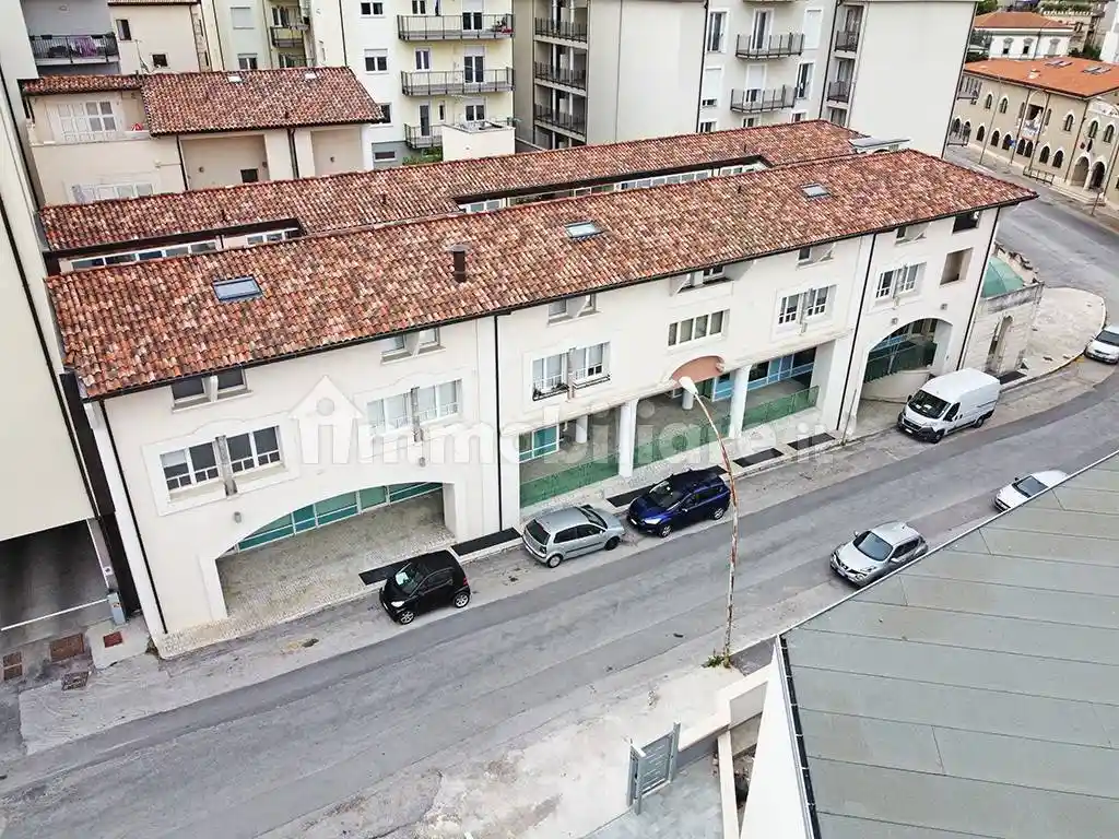 Trilocale viale Nicolò Persichetti, Duomo - Fontana Luminosa, L'Aquila - foto 4