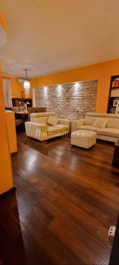 Appartamento in vendita a Paola