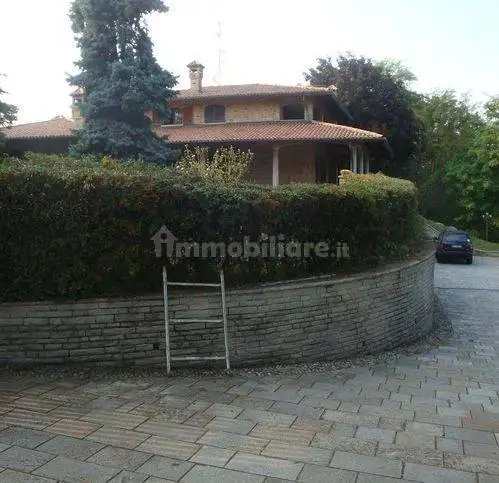 Villa unifamiliare, buono stato, 500 m², Brenna - foto 2