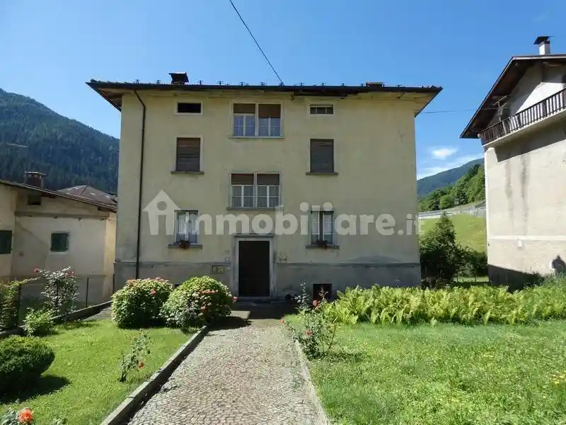 Appartamento Darè via brescia 20, Daré, Porte di Rendena - foto 2