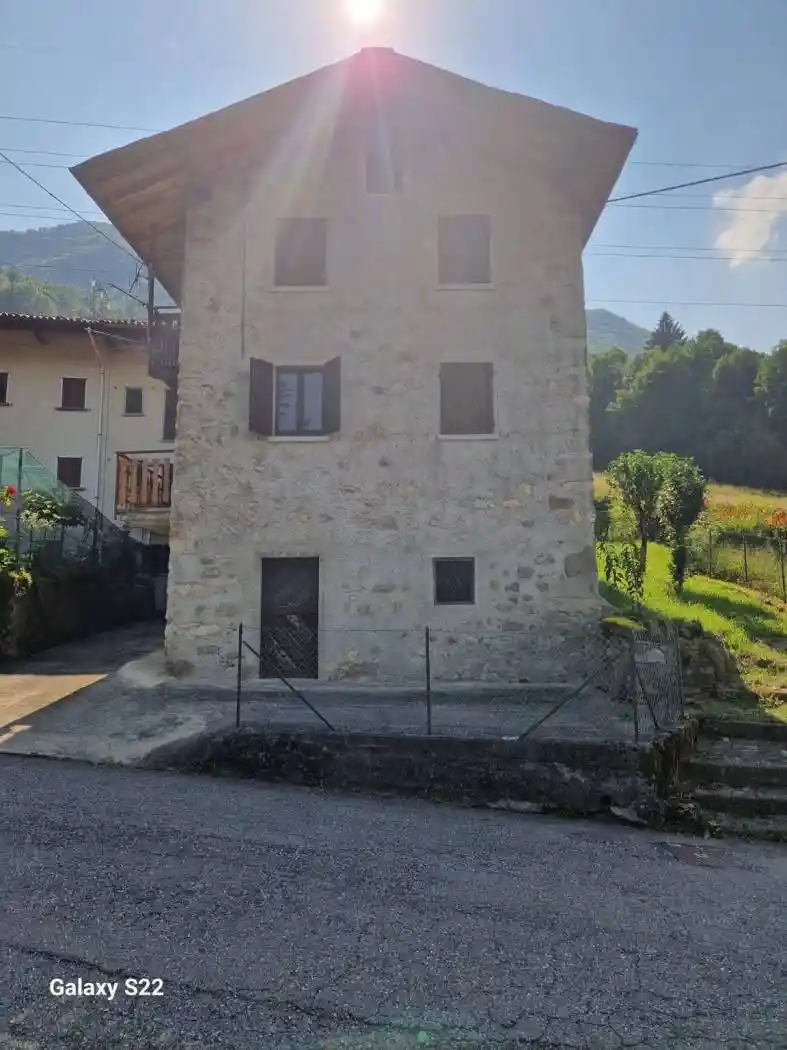 Rustico - Casale in vendita a San Giovanni Bianco
