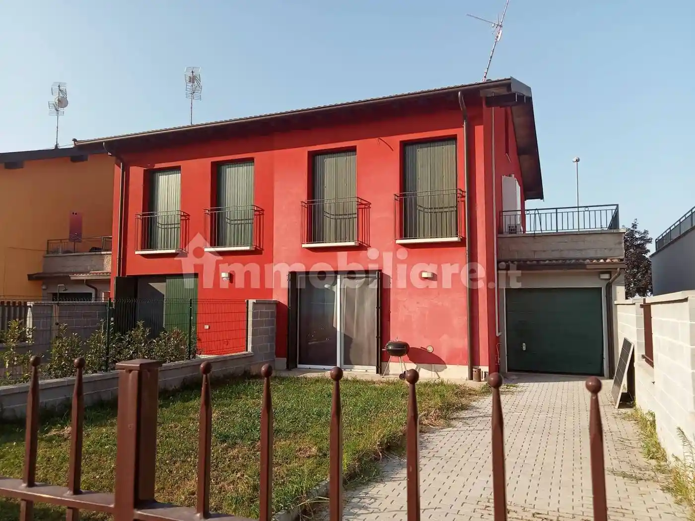 Villa in vendita a Certosa di Pavia