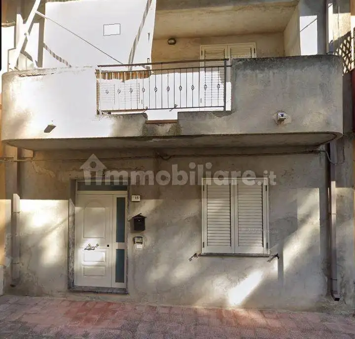 Casa indipendente in vendita a Locri