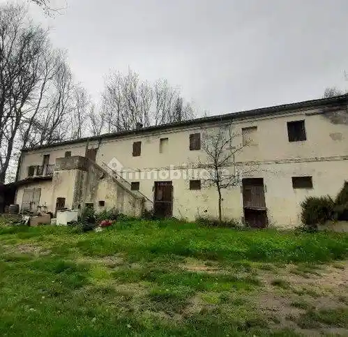 Rustico - Casale in vendita a Camerano
