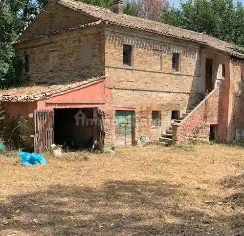 Rustico - Casale in vendita a Agugliano