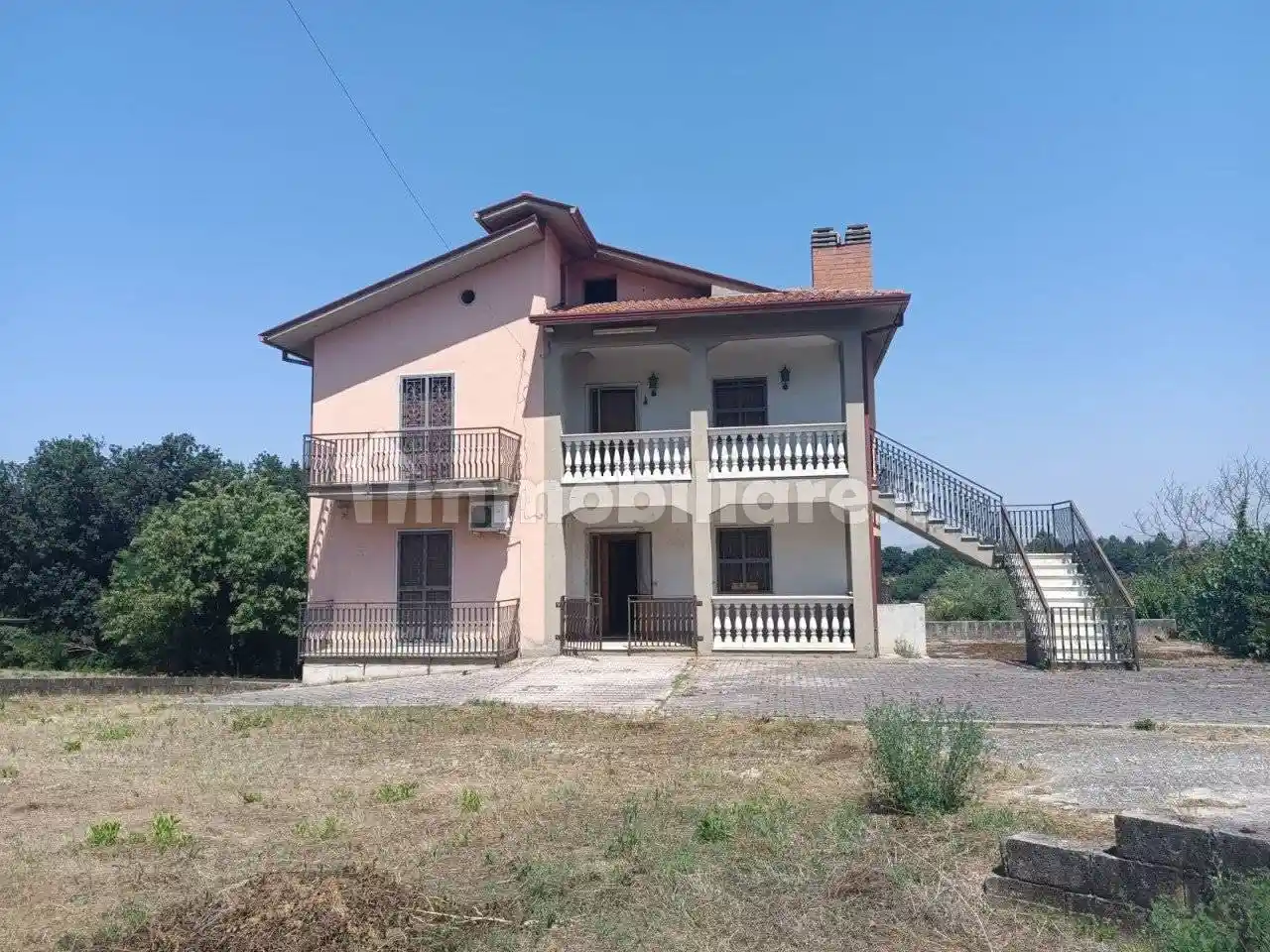 Villa - foto 2
