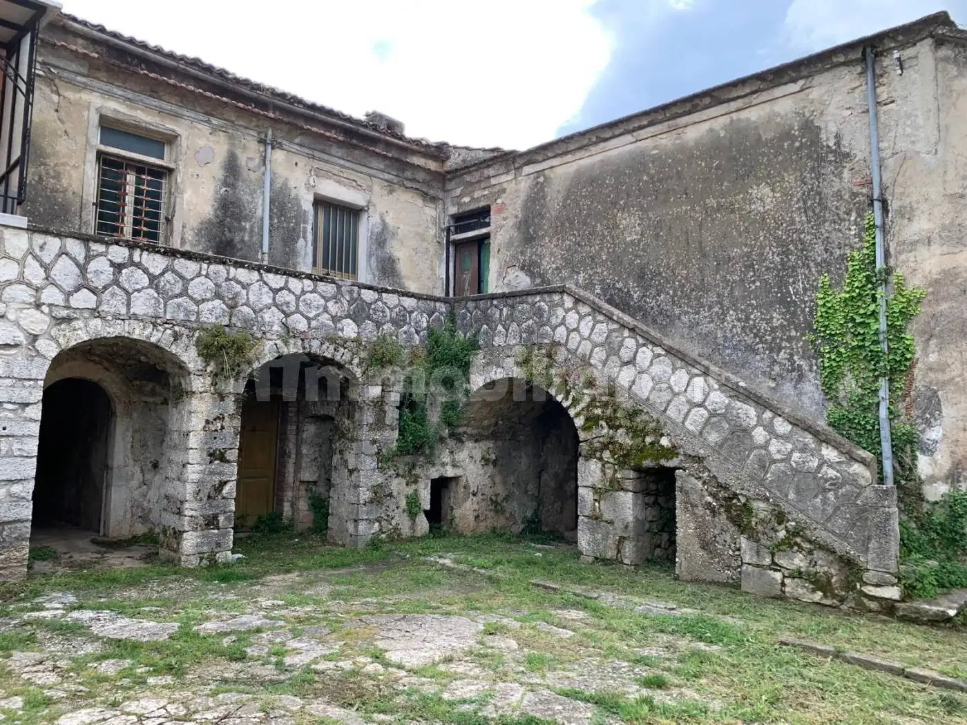 Rustico - Casale in vendita a Montaquila