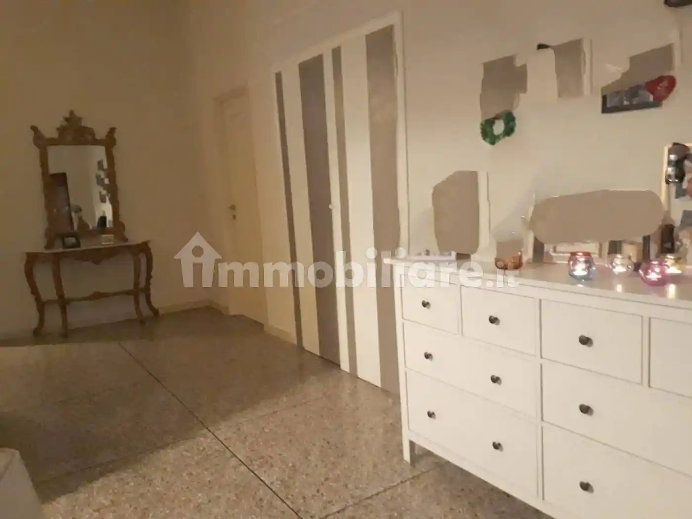 Appartamento in vendita a Livorno