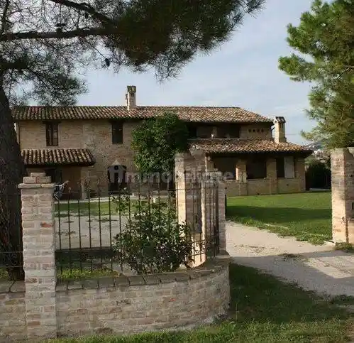 Rustico - Casale in vendita a Spinetoli