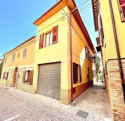 Villa in vendita a Appignano del Tronto