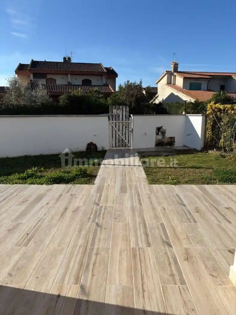 Villa in vendita a Tarquinia