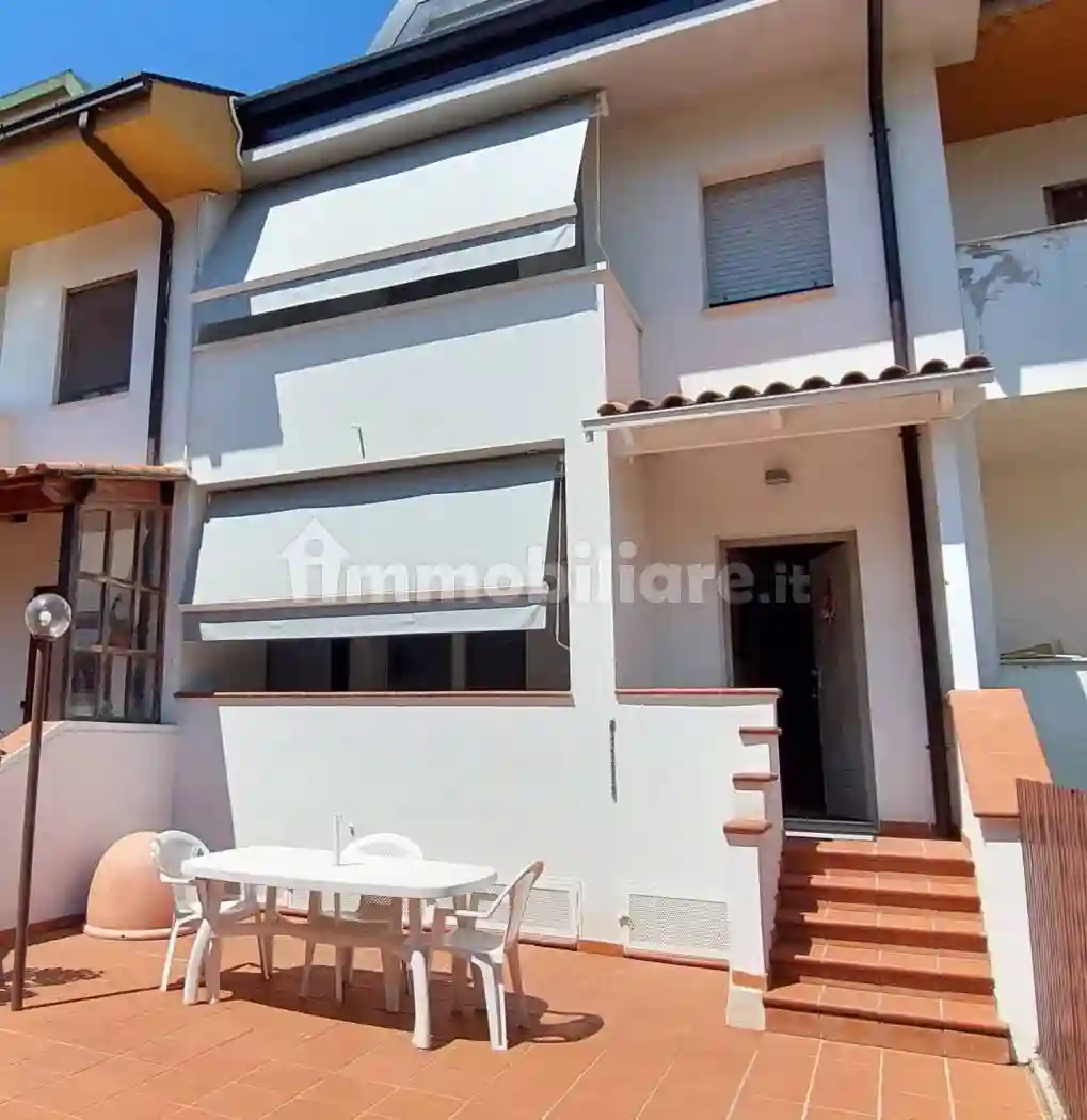 Villetta a schiera - foto 2