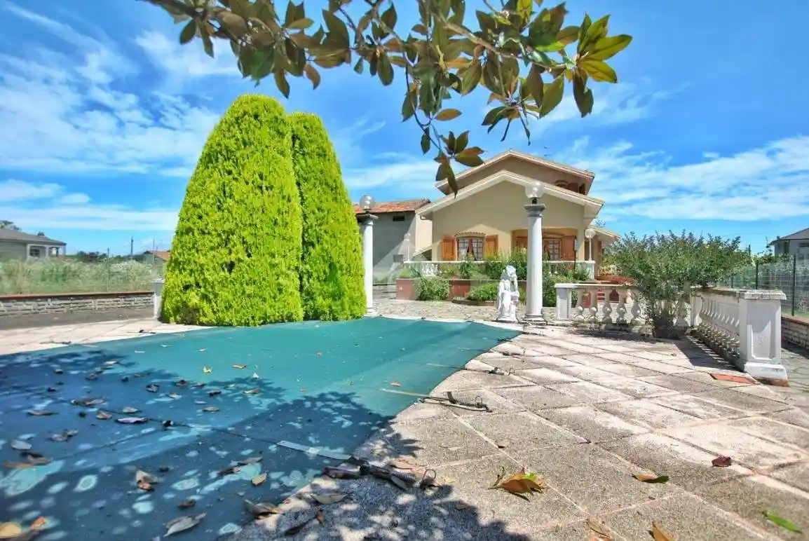 Villa in vendita a Borgo d'Ale