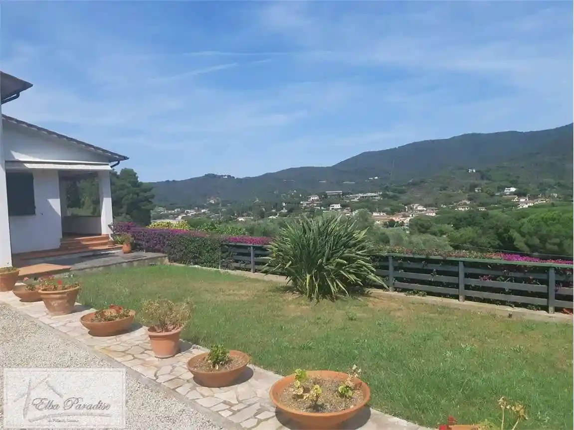 Villa in vendita a Marciana