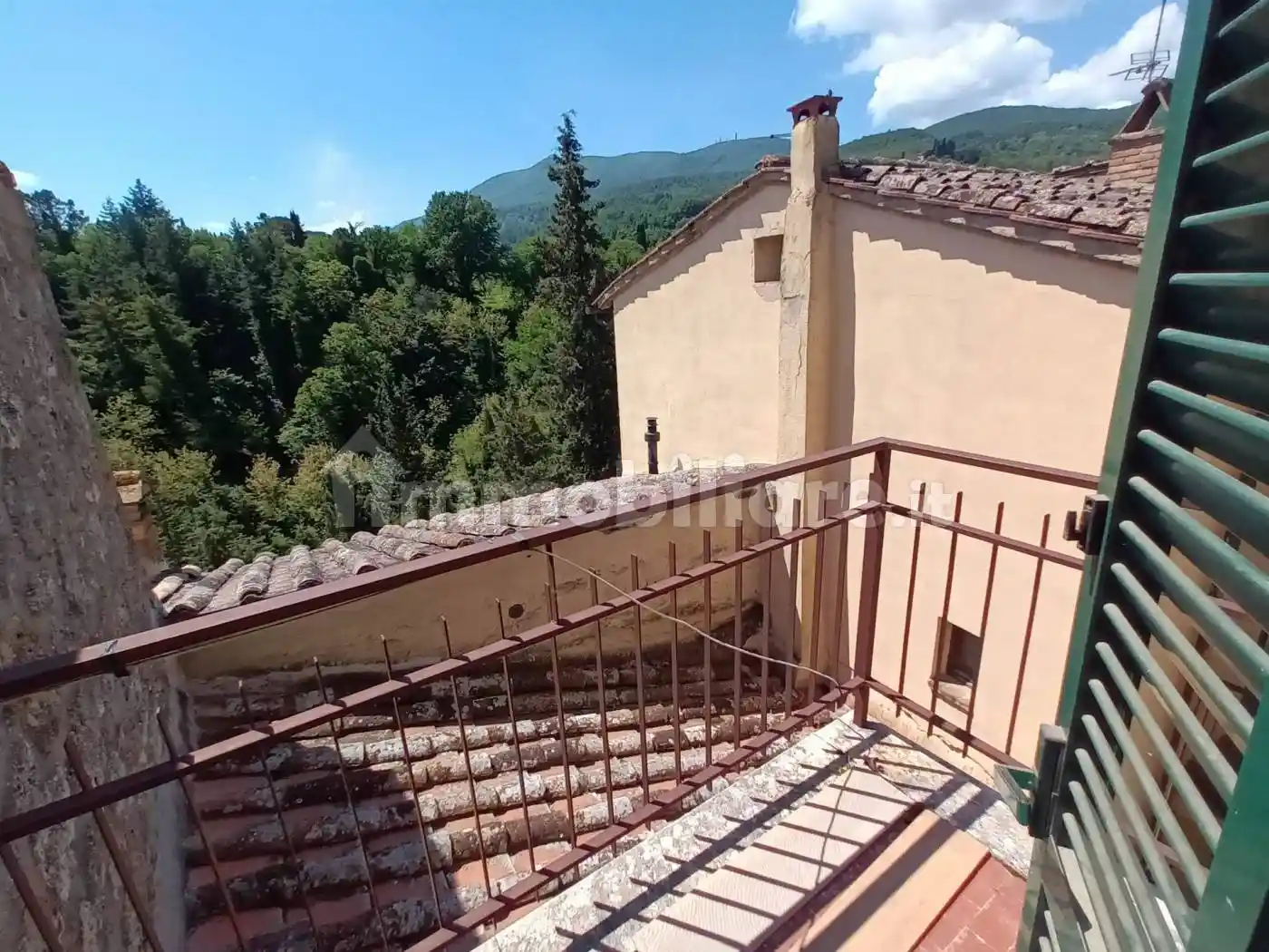 Casa indipendente in vendita a Cetona