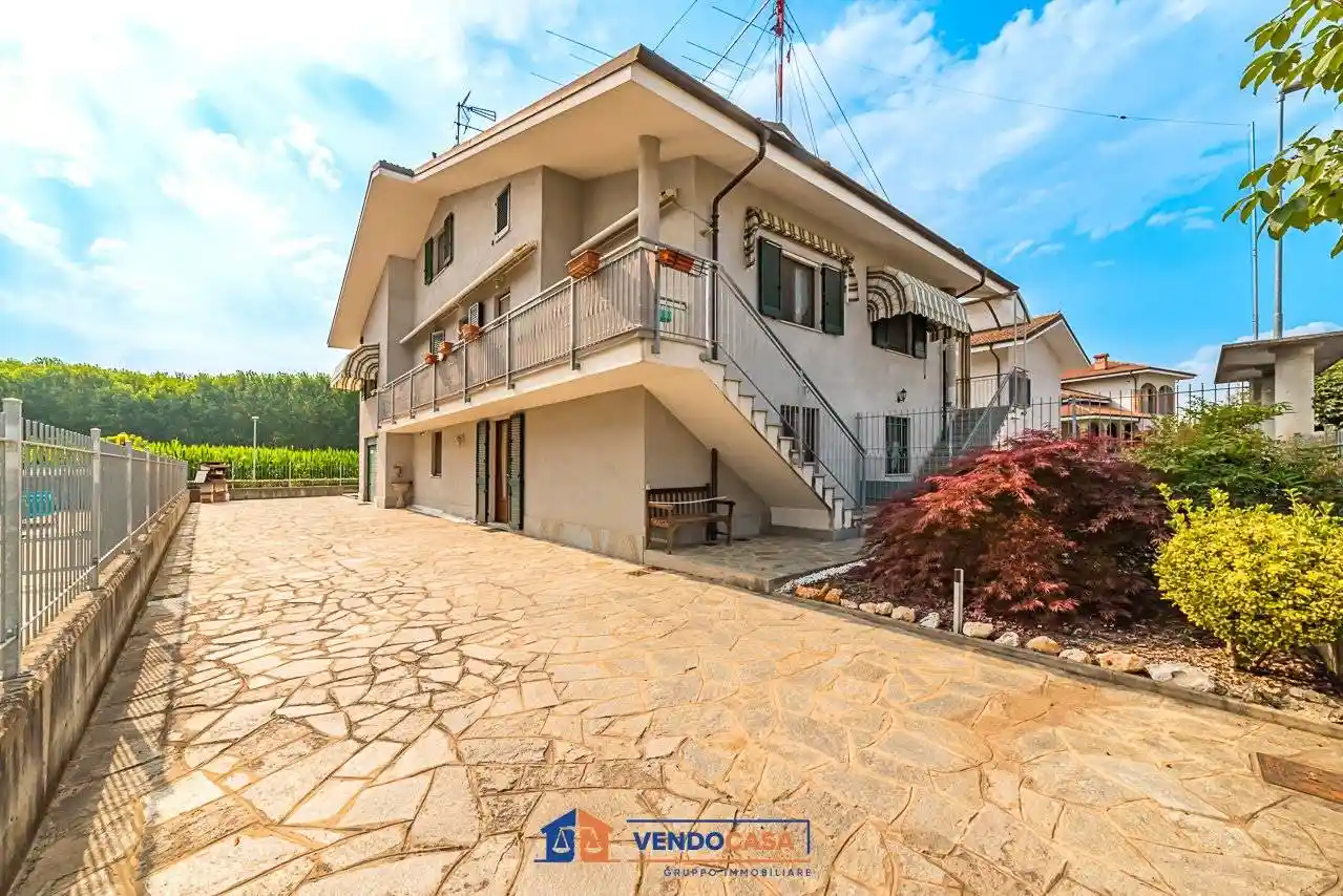 Villa in vendita a Cavallermaggiore