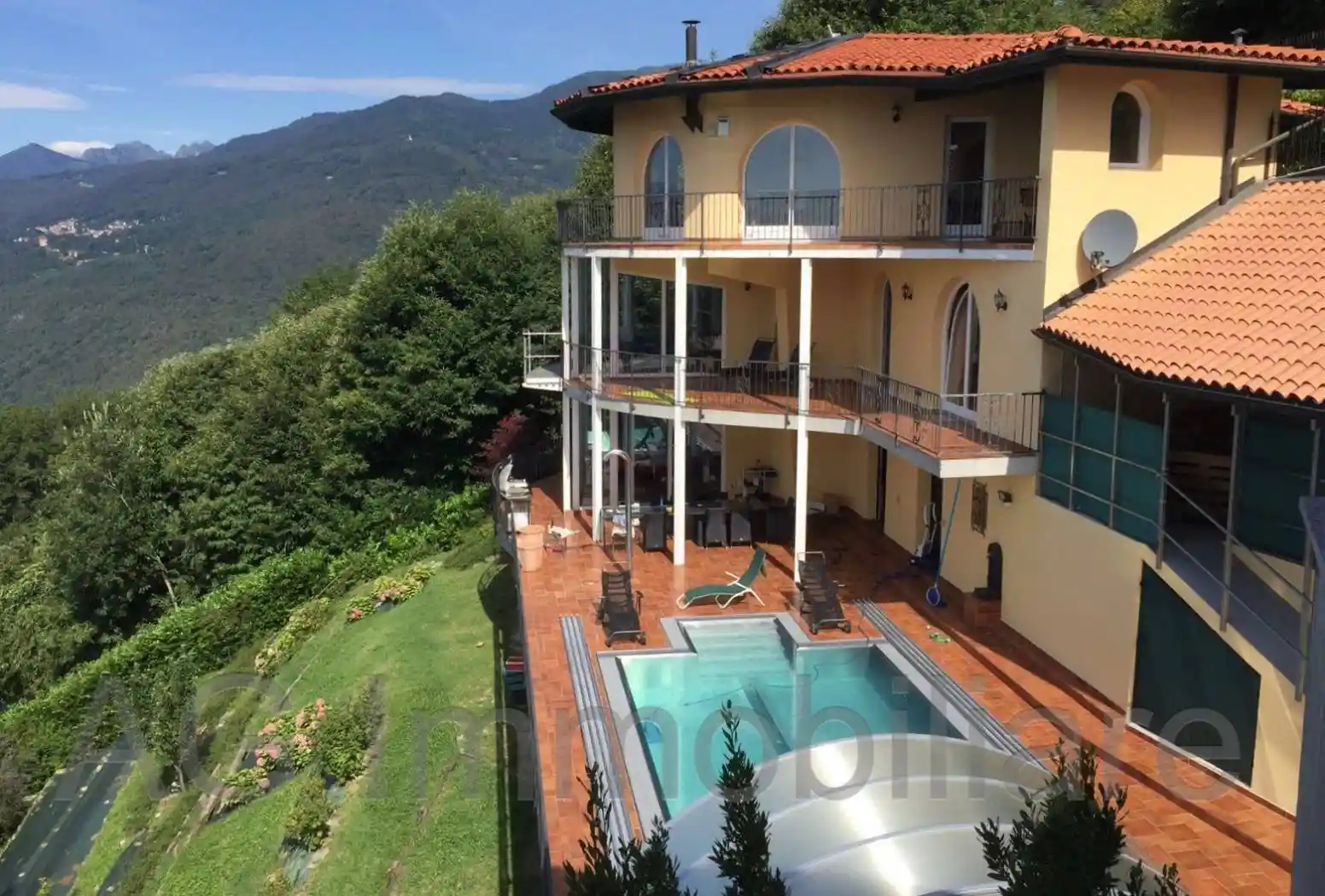 Villa in vendita a Bee