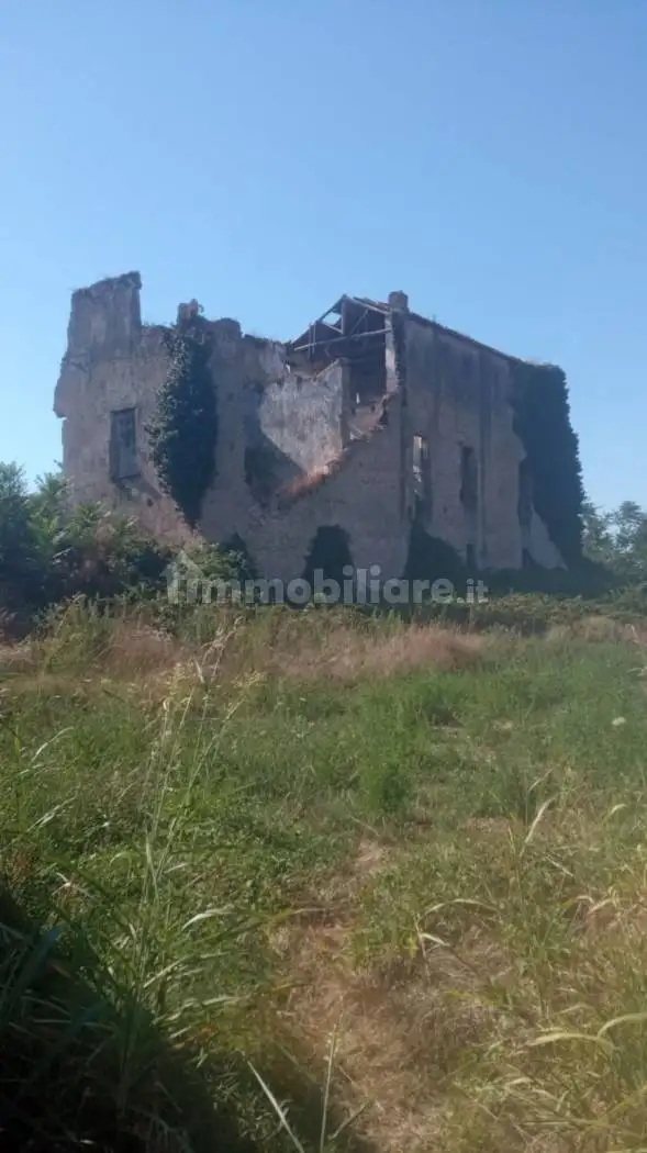 Palazzo - Edificio in vendita a Teverola