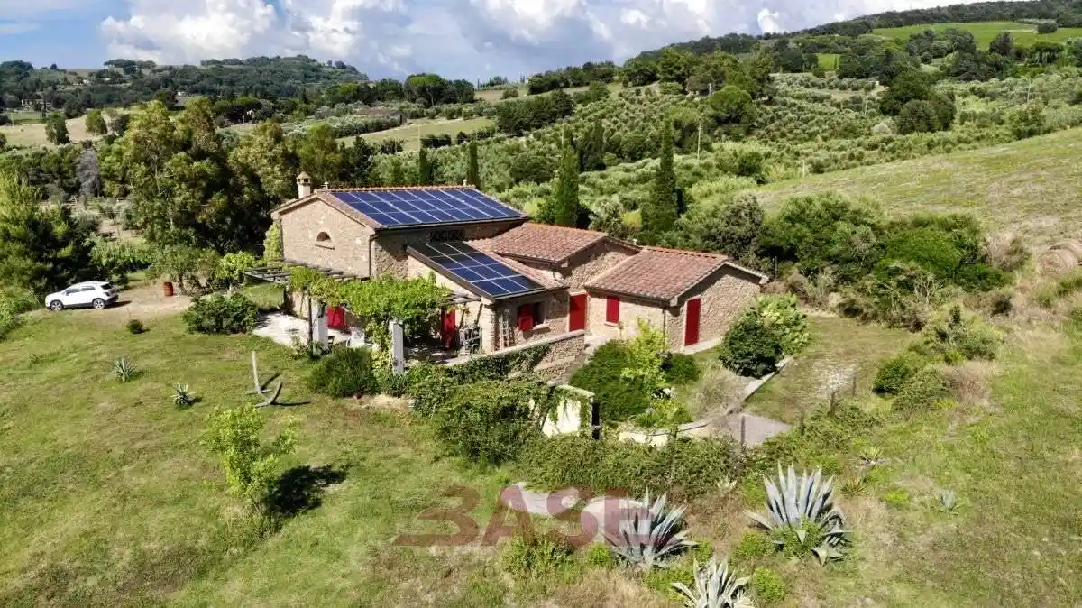 Villa in vendita a Casale Marittimo