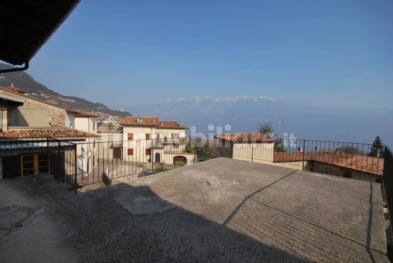 Rustico - Casale in vendita a Tignale