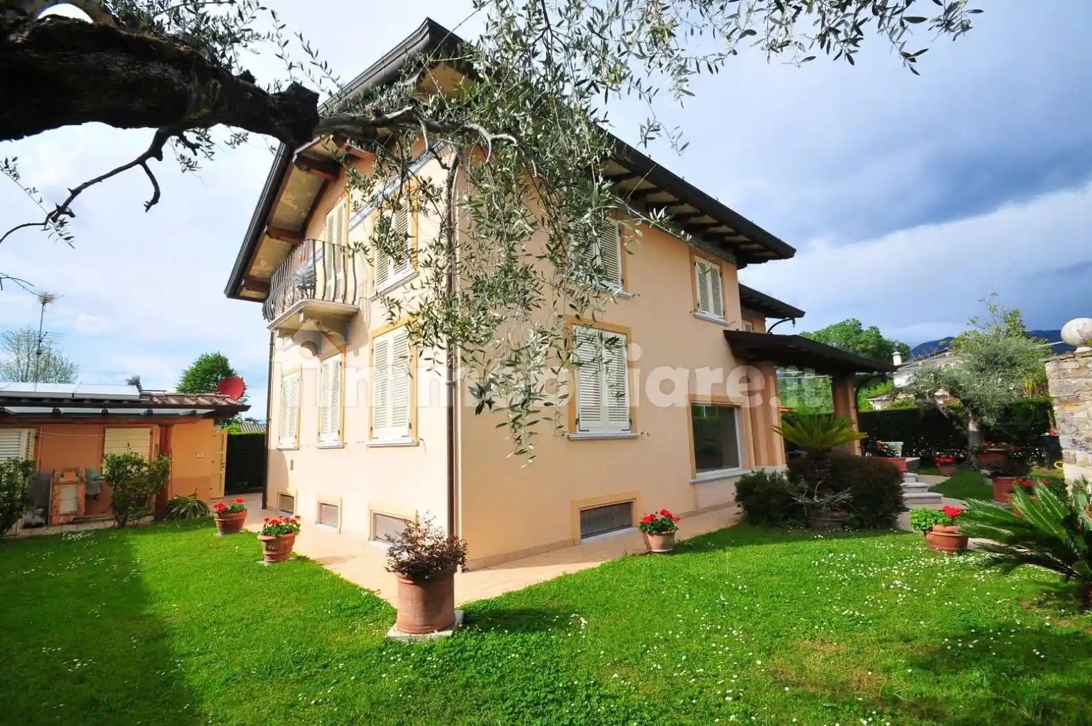 Villa in vendita a Pietrasanta
