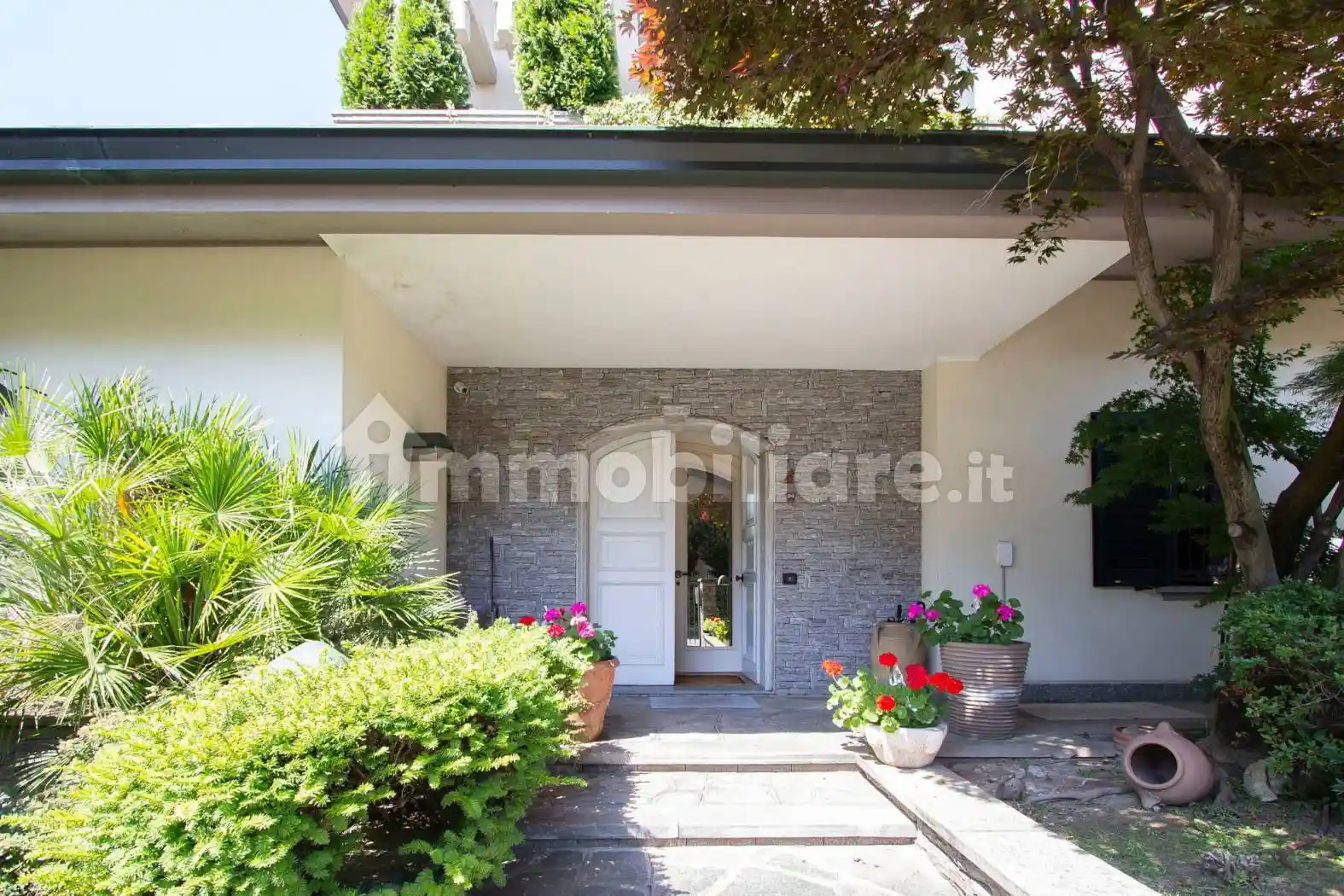 Villa in vendita a Lainate