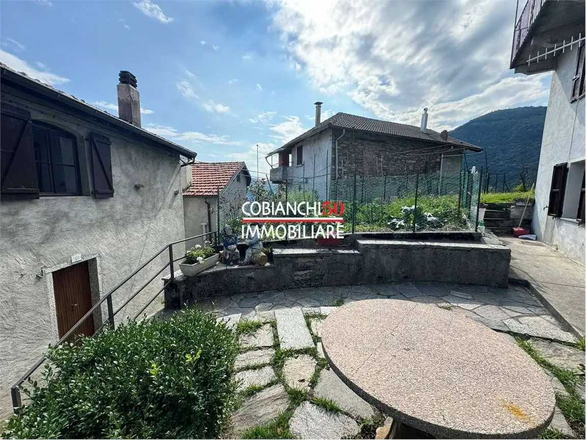 Terratetto unifamiliare via Alpi, Centro, Aurano - foto 4