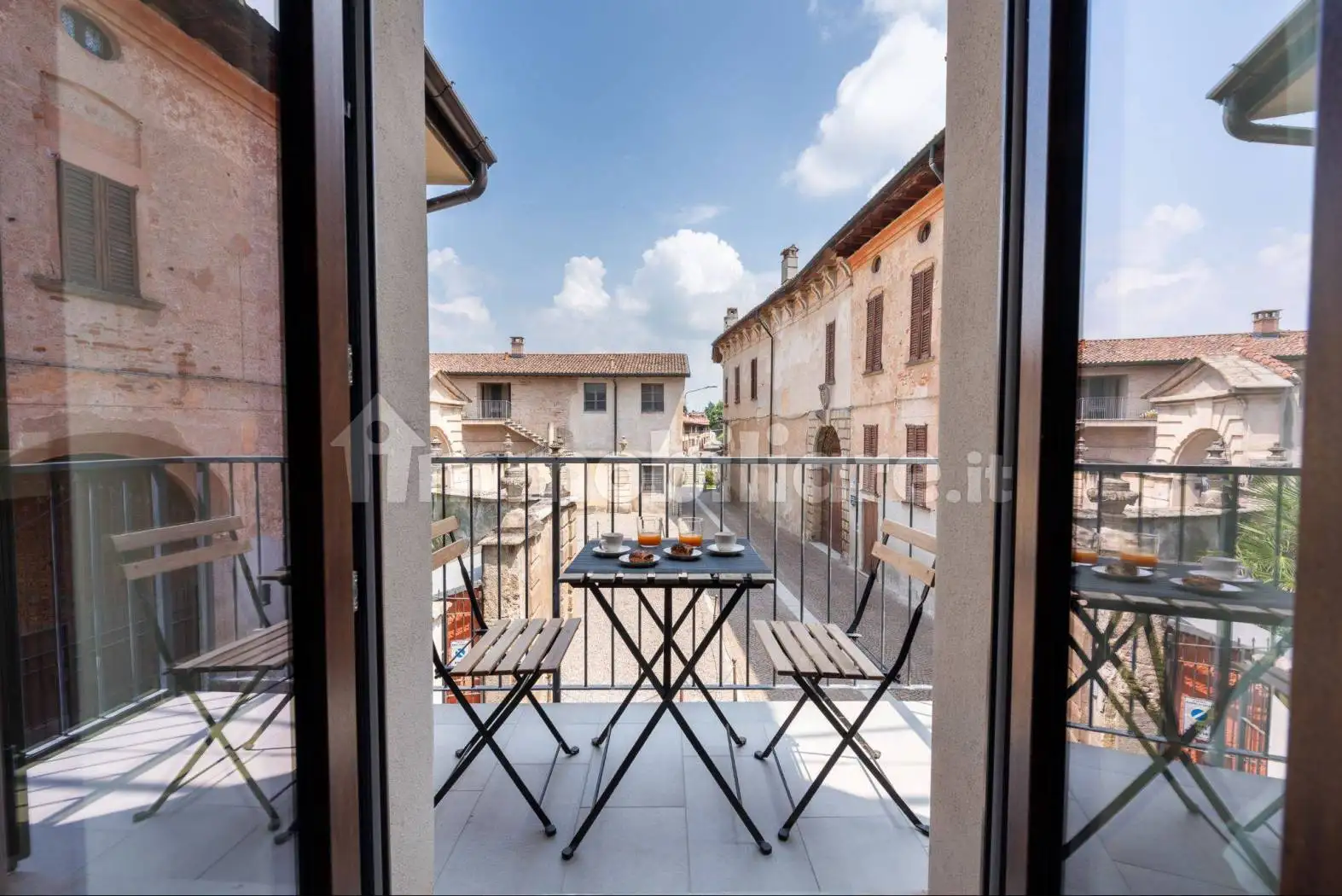 Appartamento in affitto a Robecco sul Naviglio