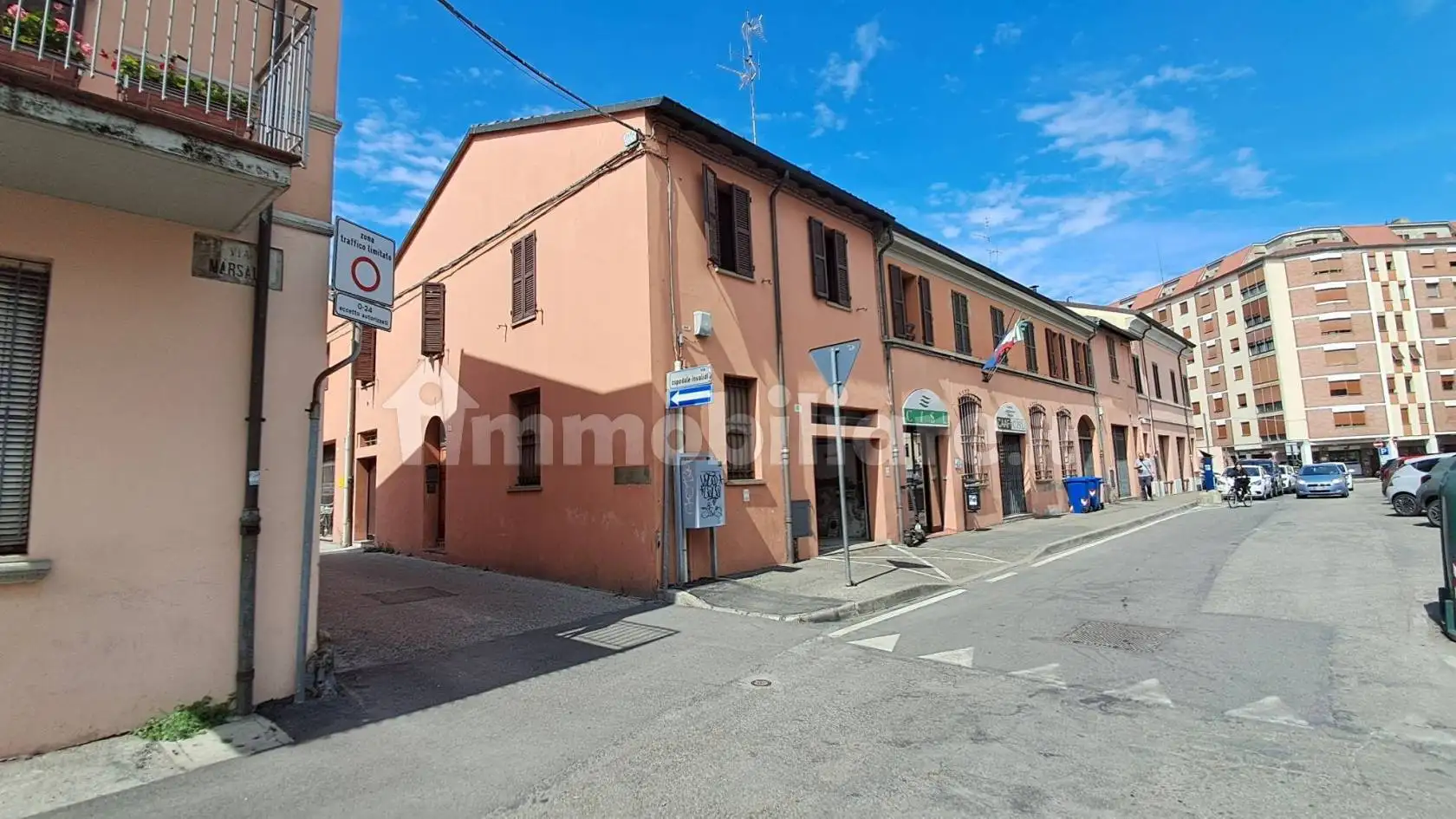 Casa indipendente in vendita a Forlì