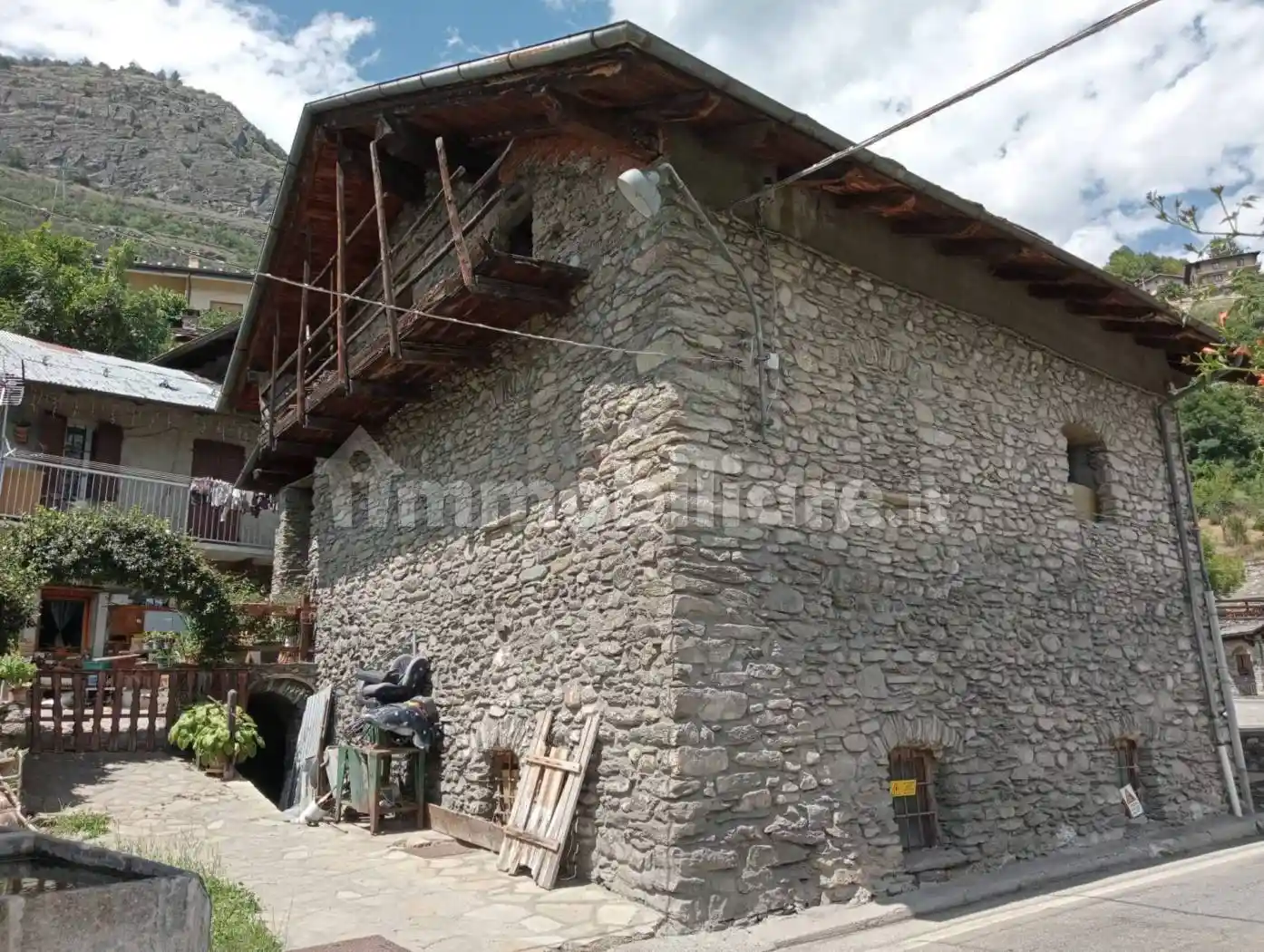 Rustico - Casale in vendita a Sarre