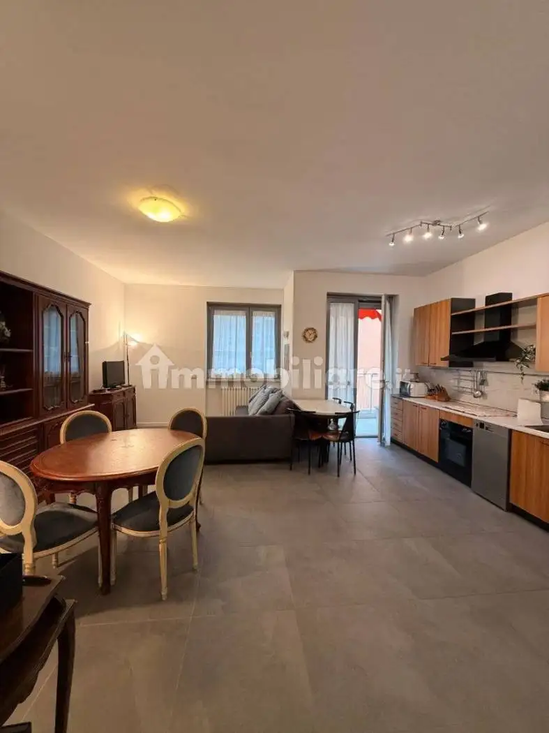 Appartamento in affitto a Opera