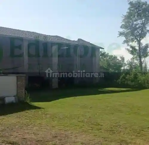 Rustico - Casale in vendita a Parma