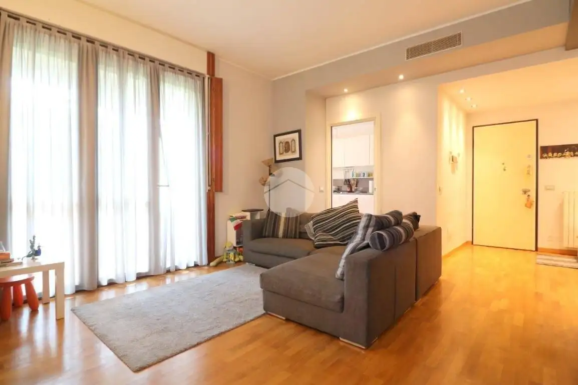 Appartamento in vendita a Rho