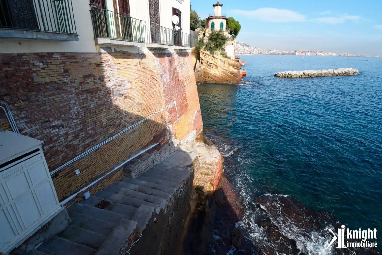 Appartamento in affitto a Napoli