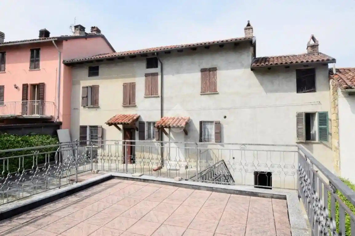 Terratetto unifamiliare via C. Raineri 35, Centro, Conzano - foto 3