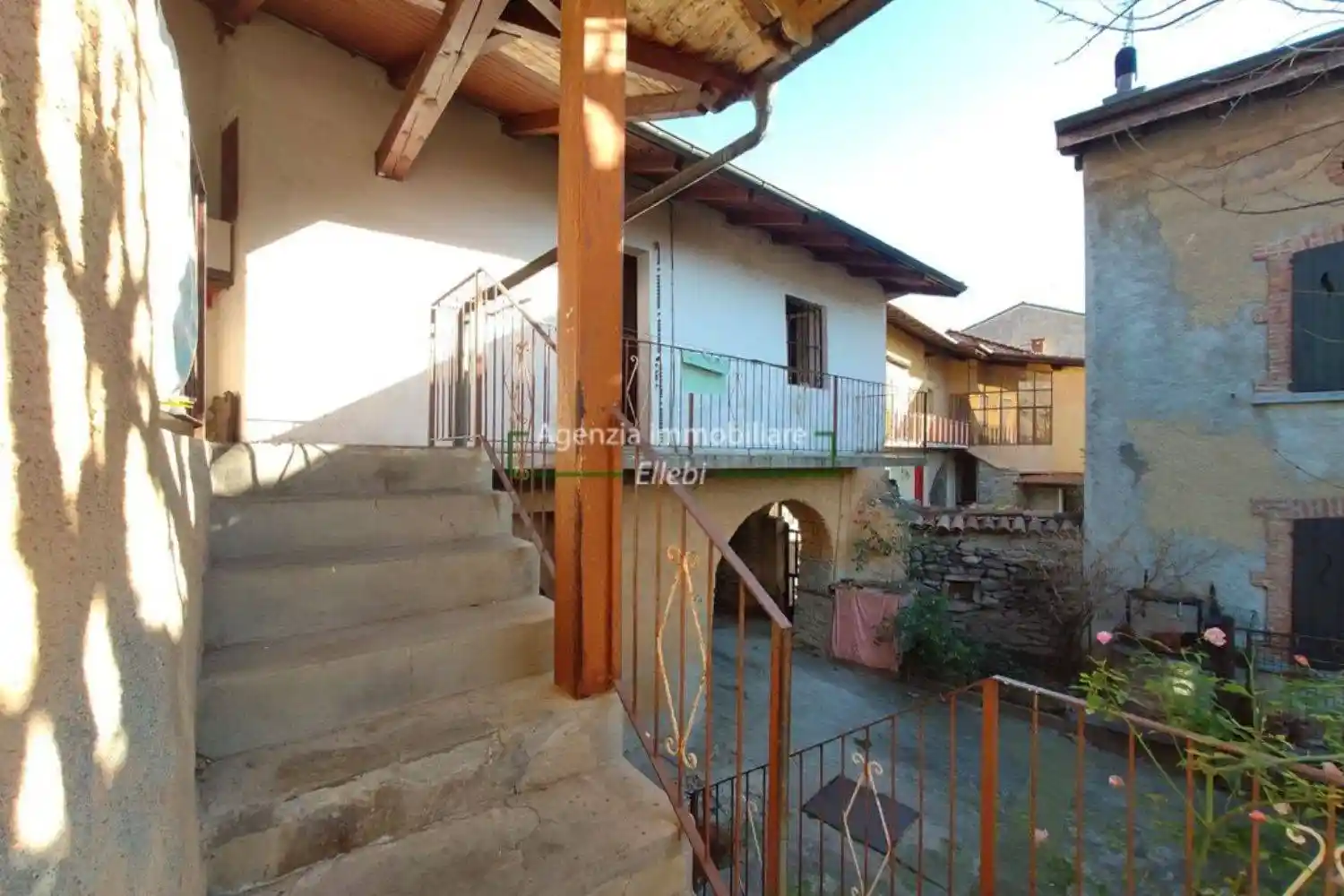 Casa indipendente in vendita a Gignese