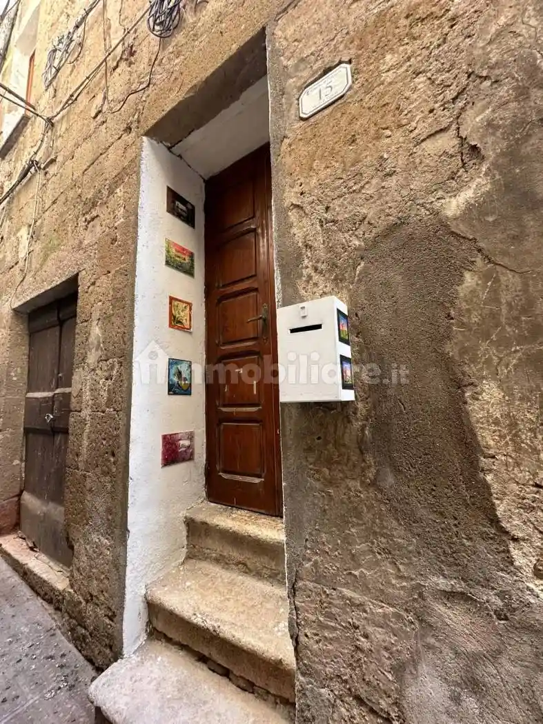 Appartamento in vendita a Pitigliano