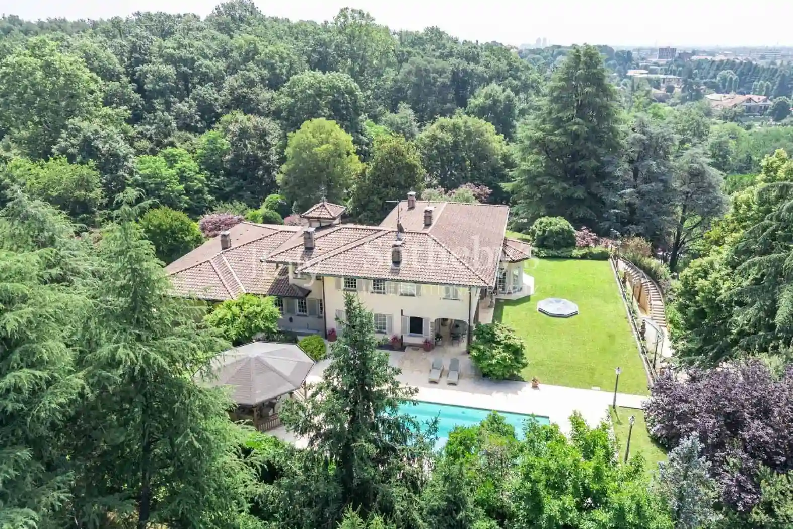 Villa - foto 2
