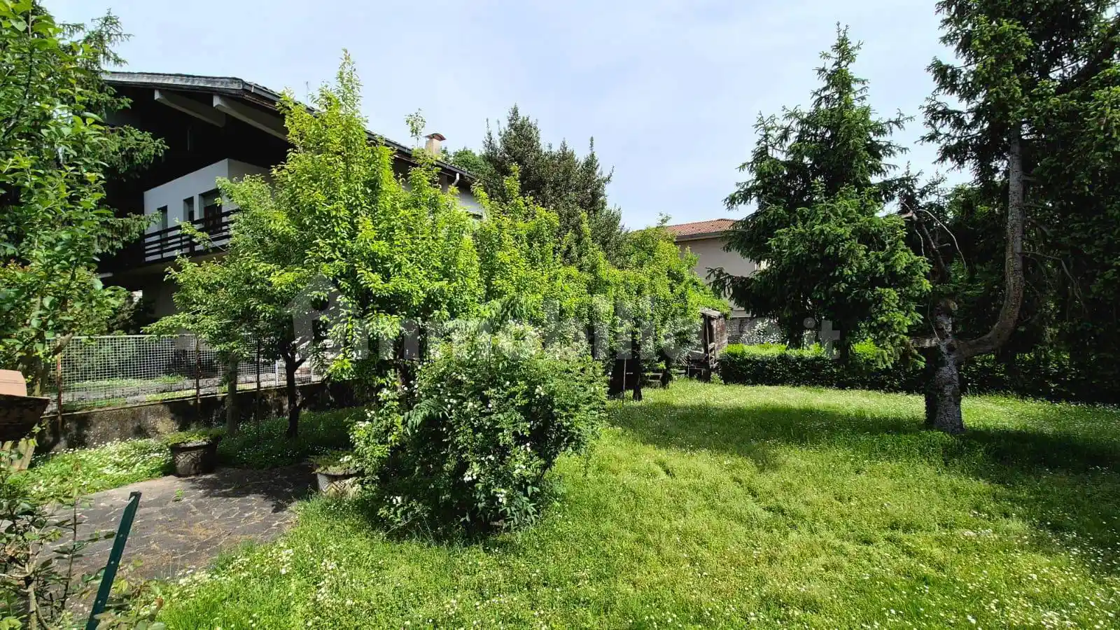 Villa in vendita a Cremona