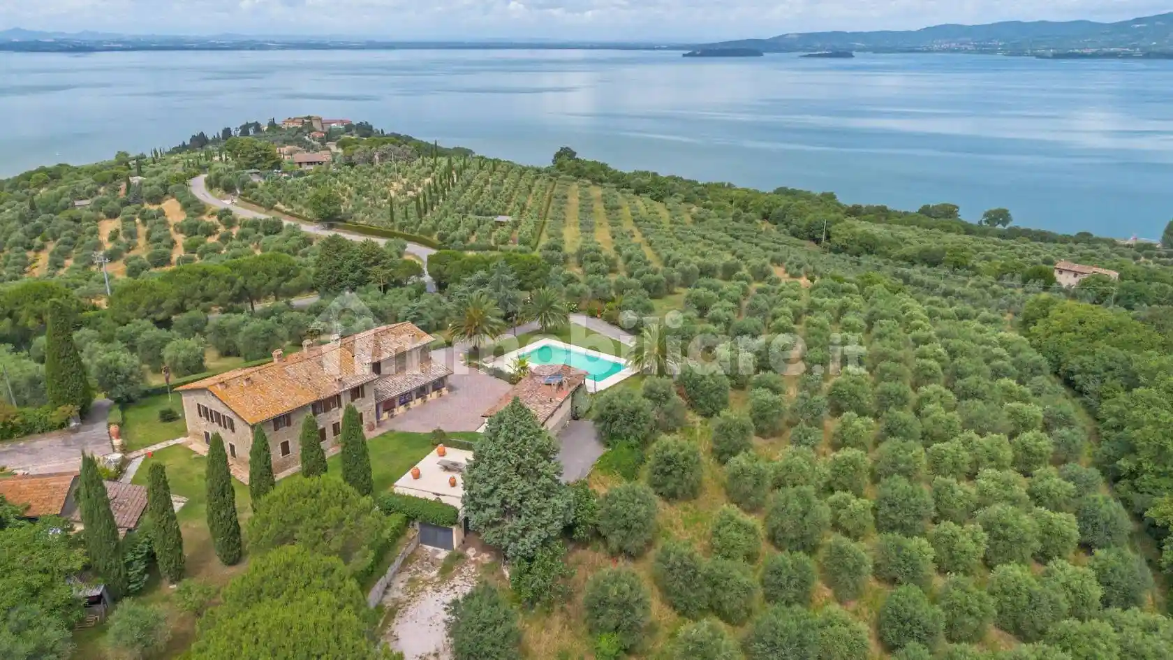 Rustico - Casale in vendita a Magione