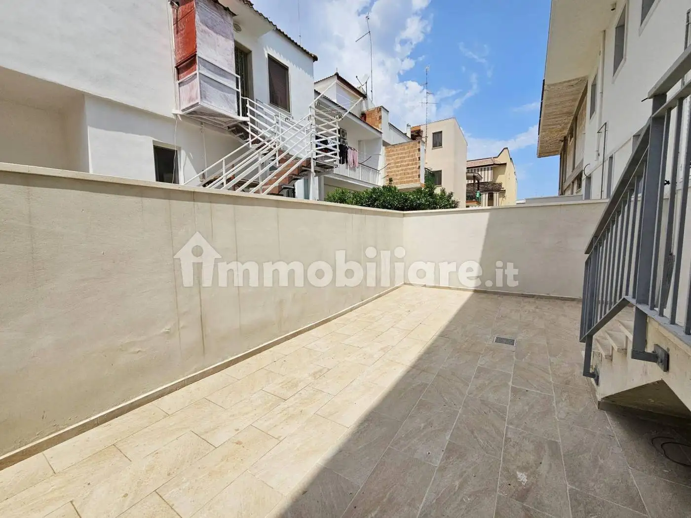 Quadrilocale via Soldato Raffaele Marziliano, Binetto - foto 2