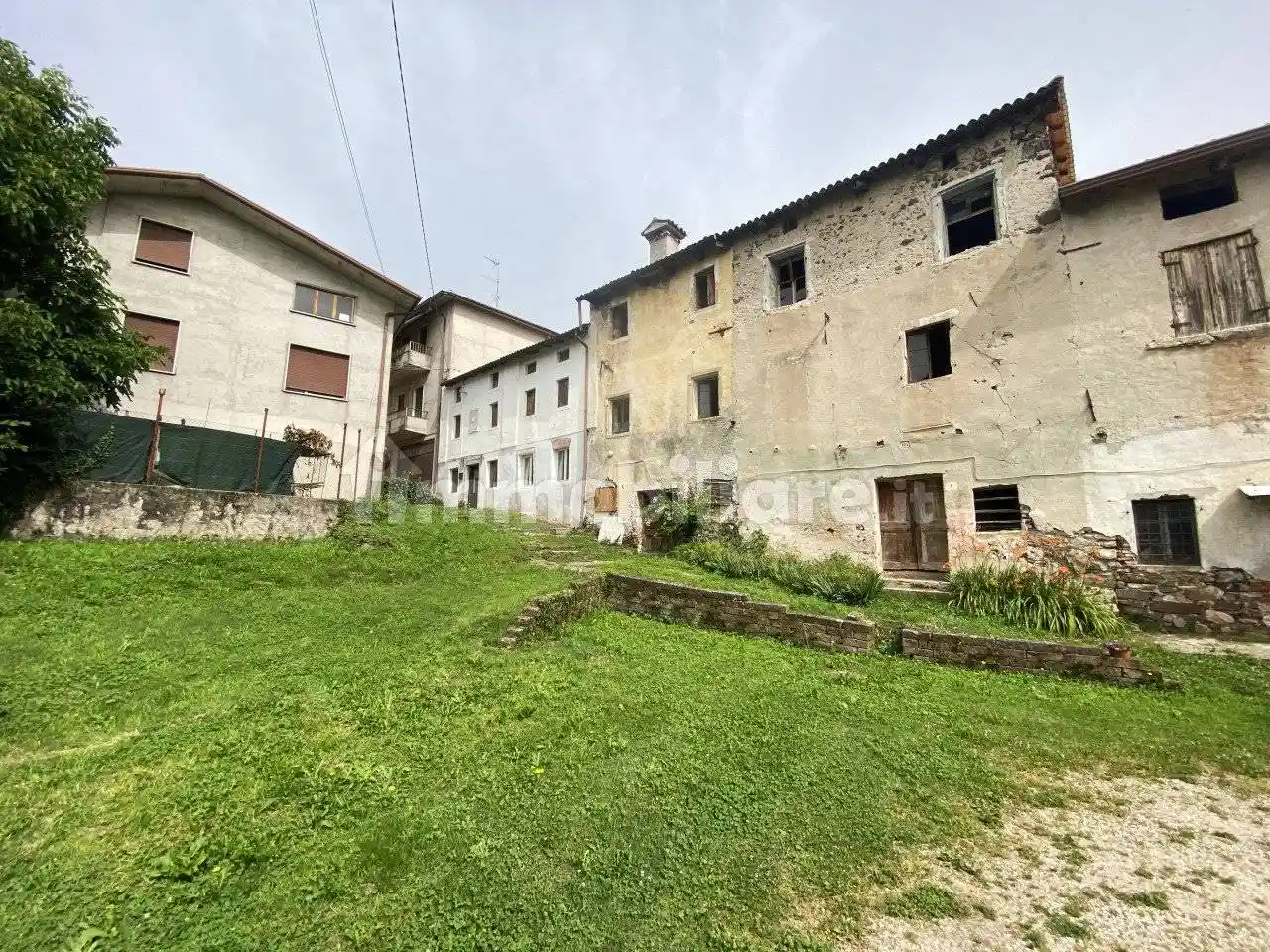 Rustico - Casale in vendita a Fara Vicentino