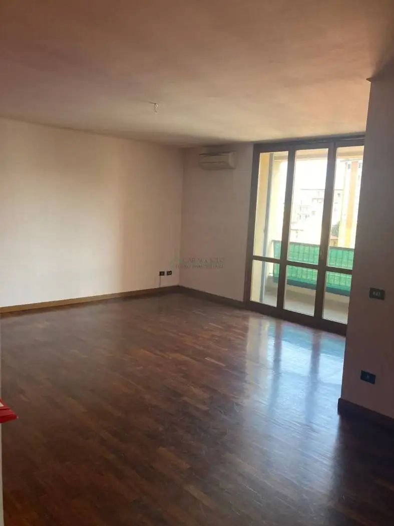 Trilocale piazza Generale Carlo Alberto Dalla Chiesa 4, Centro, Bollate - foto 3