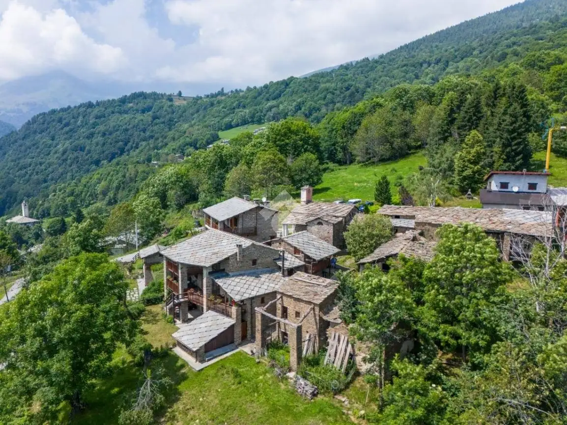 Rustico - Casale in vendita a Ostana