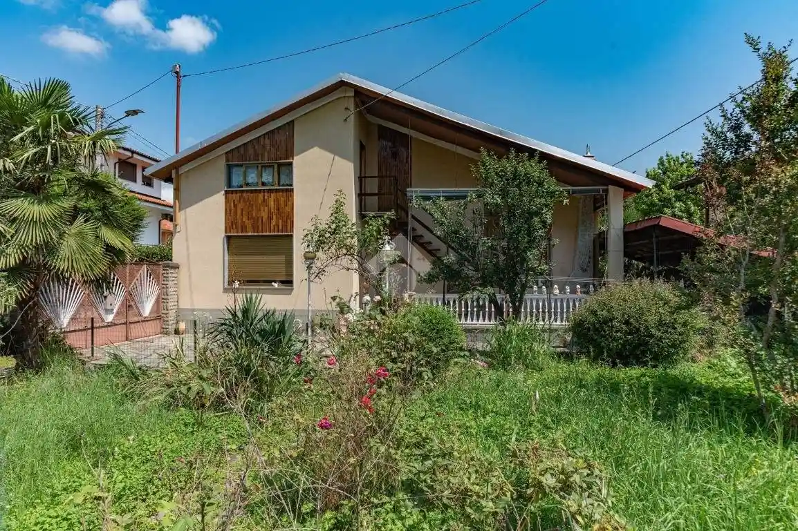 Villa in vendita a San Carlo Canavese