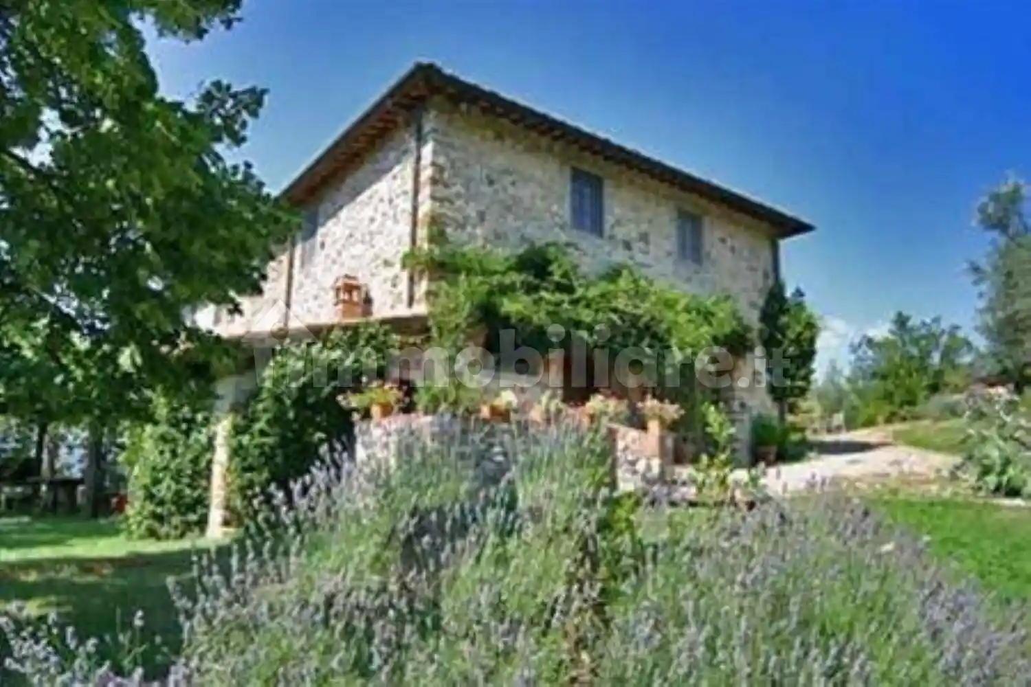 Rustico - Casale in vendita a Radda in Chianti