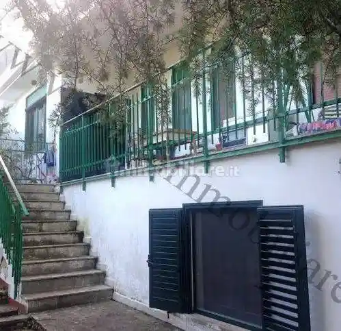 Villa in vendita a Grumo Appula