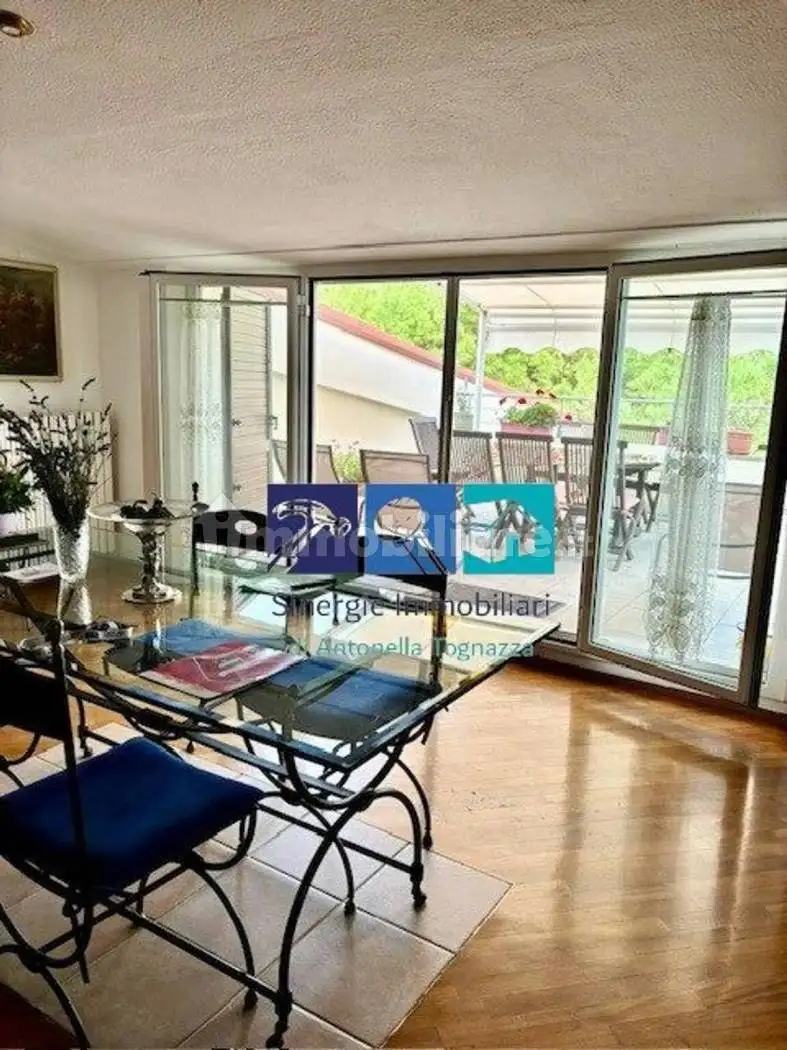 Villa in vendita a Ancona