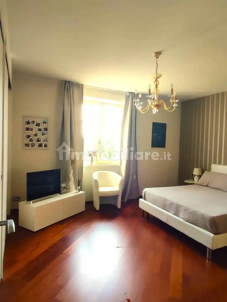 Villa in vendita a Grinzane Cavour